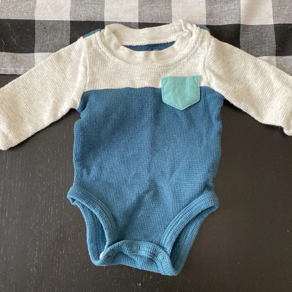 3-Pack Thermal Bodysuits - Picture 3 of 4